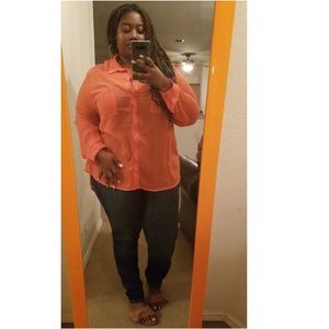 🆕(NWT) *Plus Size Sheer Button-Down Coral Blouse*